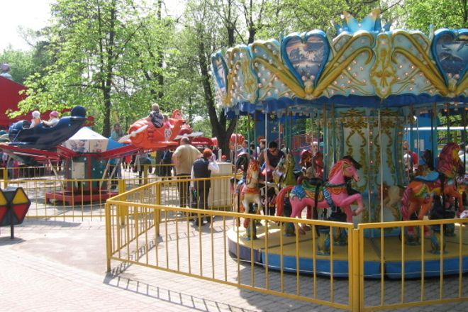 موقع حديقة تشيليوسكينيتس في مينسك