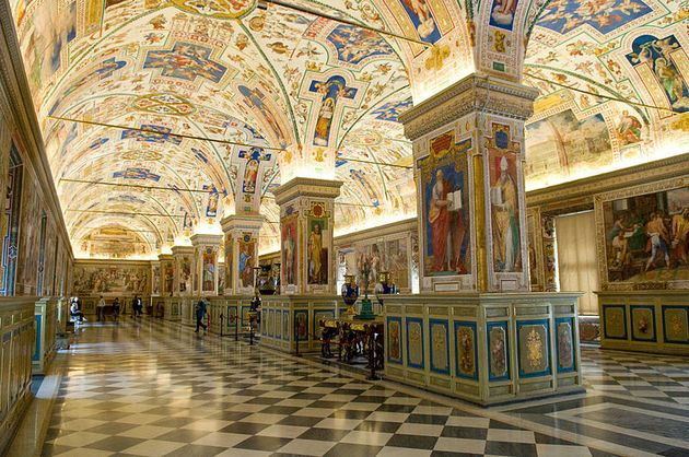 متحف الفاتيكان بروما