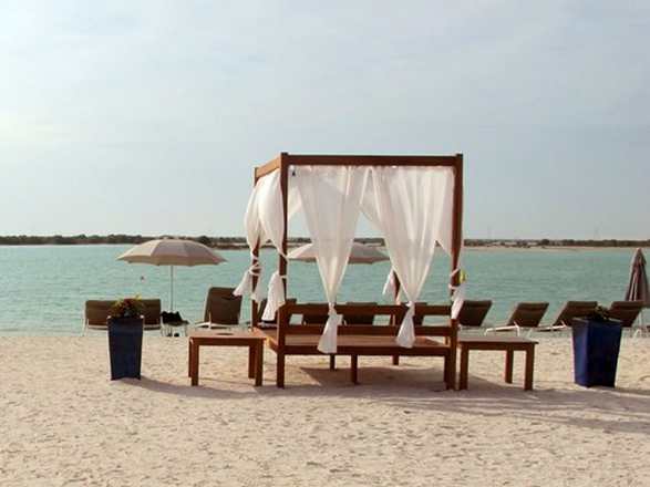 شاطئ ياس اماكن سياحية في ابوظبي