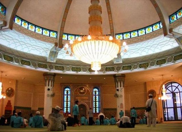 المسجد العائم جدة