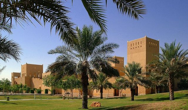 تعرف على مركز الملك عبدالعزيز التاريخي بالرياض ام القرى