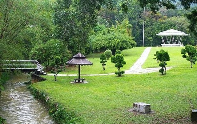 حدائق بينانج النباتيه