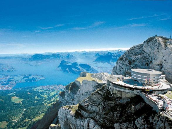 قمة بيلاتوس سويسرا