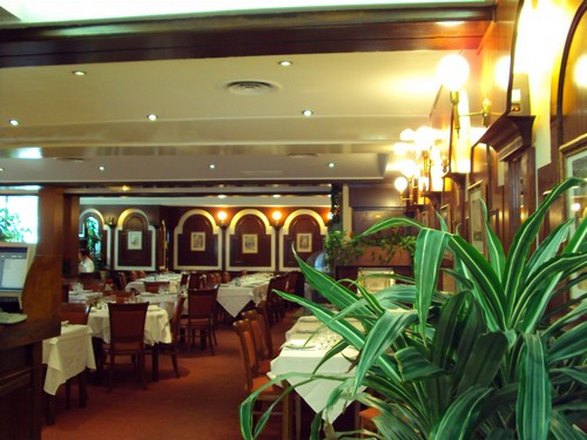 مطاعم عربية في باريس