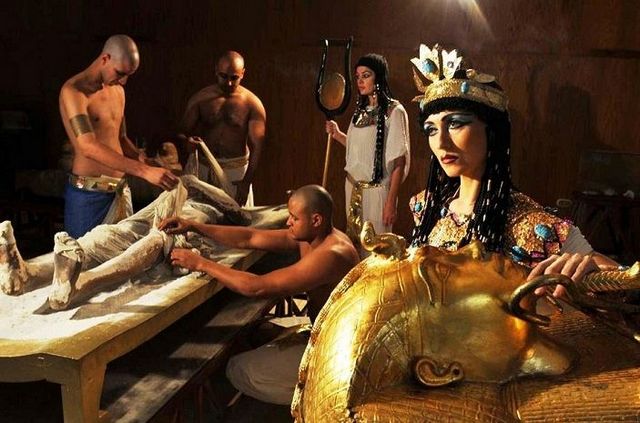 القرية الفرعونية القاهرة