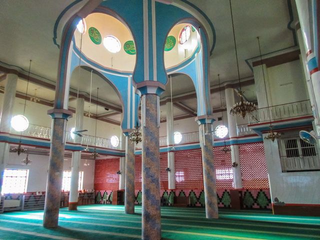 موقع جامع ابو درويش
