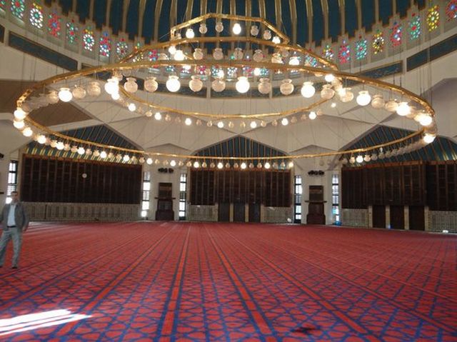 مسجد الملك الحسين بعمان