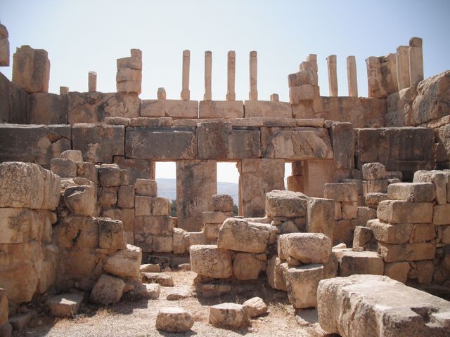 موقع قصر العبد عمان