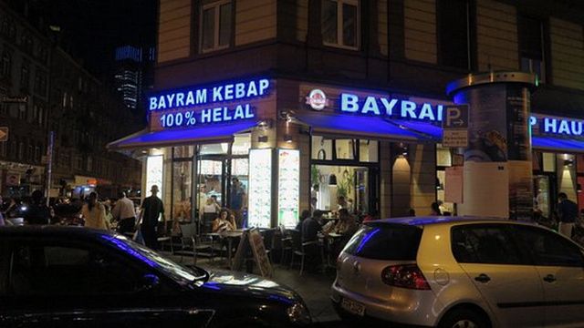 مطاعم عربية في فرانكفورت