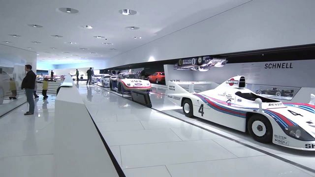 متحف بورش للسيارات شتوتغارت