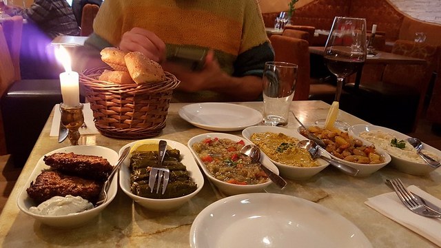 مطعم السرايا التركي في الرياض