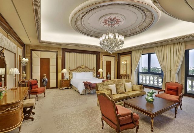 فندق الردس كارلتون الرياض