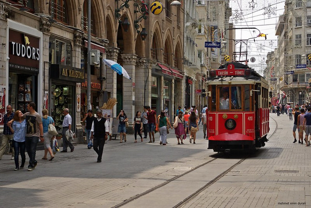 شارع الاستقلال اسطنبول تقسيم