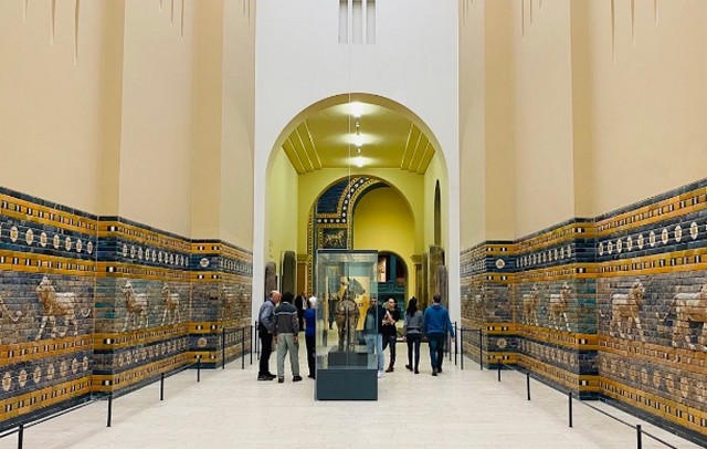 متحف بيرغامون في برلين