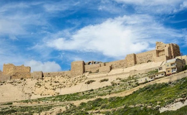 موقع قلعة الكرك