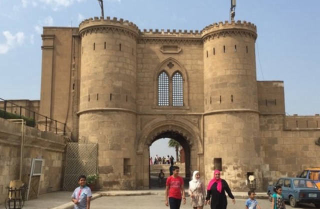 قلعة صلاح الدين الايوبي في القاهرة