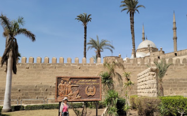 قلعة صلاح الدين الايوبي في القاهره