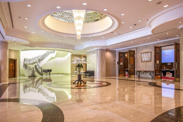 موقع فندق كروان بلازا البحرين