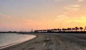 شاطئ مراسي البحرين