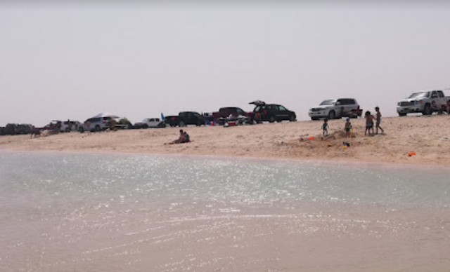 شاطئ اذربيجان بقطر