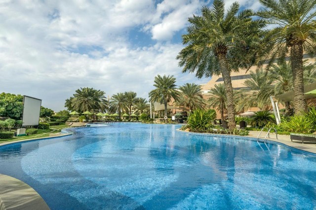 فندق موڤنبيك البحرين
