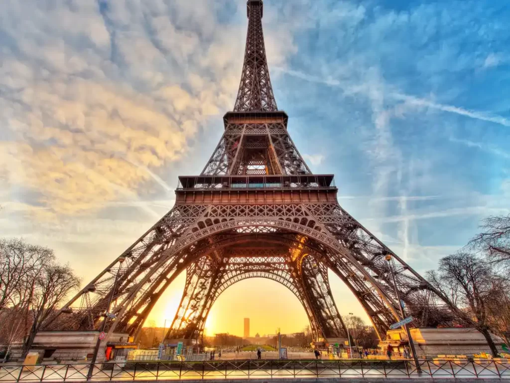 مناطق سياحية في باريس