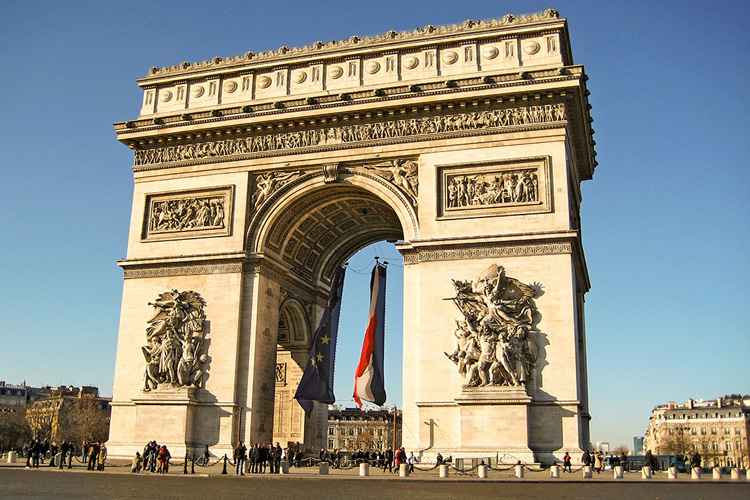 السياحه في باريس